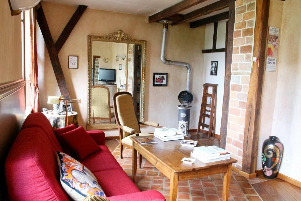 Chez Claire Bed & Breakfast Chamborand Екстериор снимка
