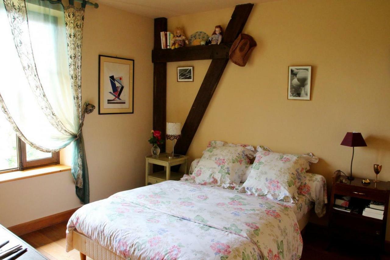 Chez Claire Bed & Breakfast Chamborand Екстериор снимка