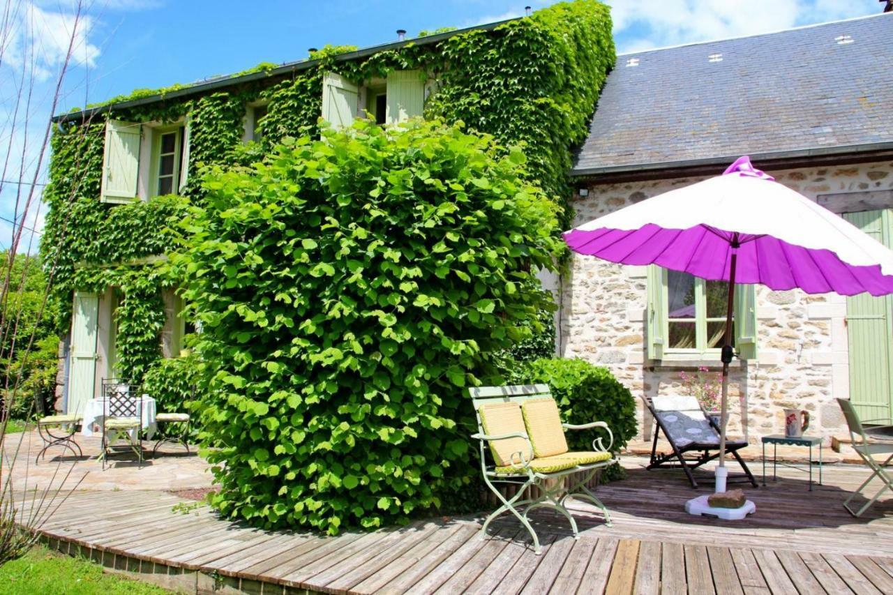 Chez Claire Bed & Breakfast Chamborand Екстериор снимка